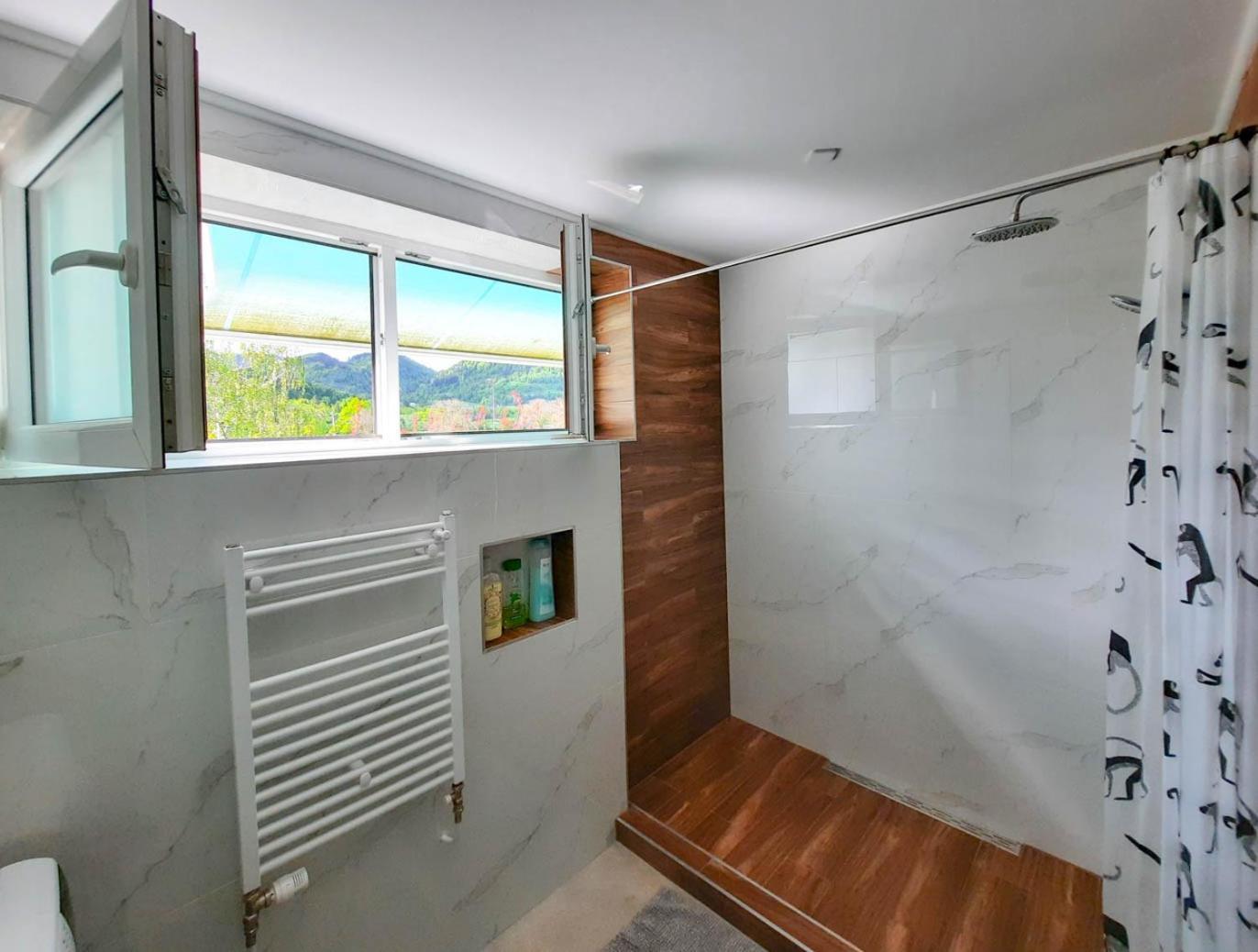 Deerwood Villa-Modern Cozy Apartment With Castle View 블레드 외부 사진